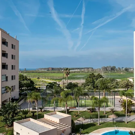 Piscina Abierta Marinsa Padel Lägenhet *